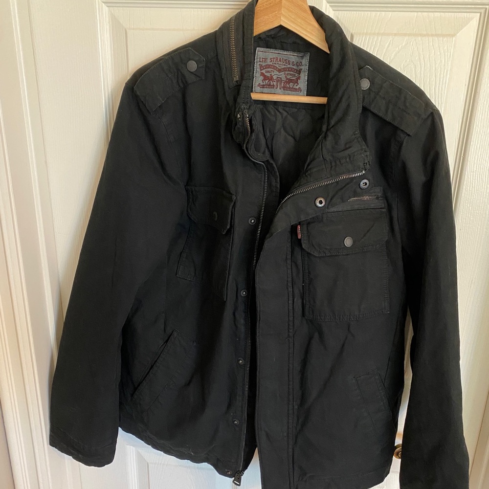 Levi’s Jacket M never worn